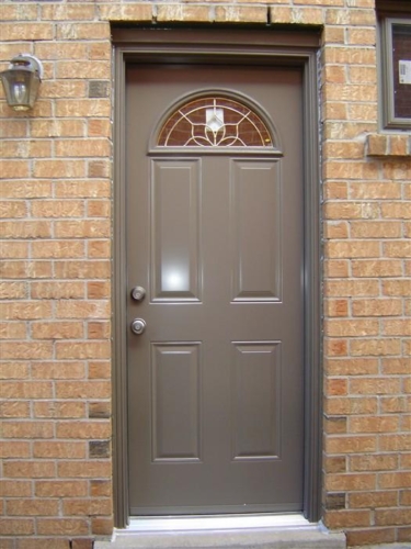Half moon side door