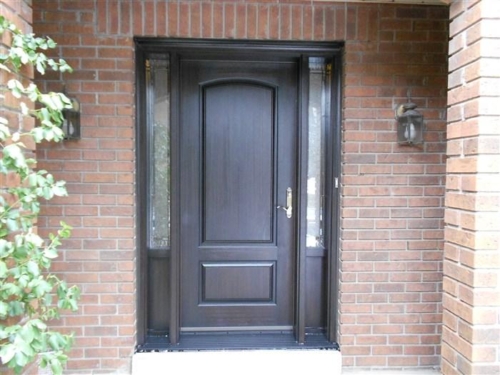 Mississauge door
