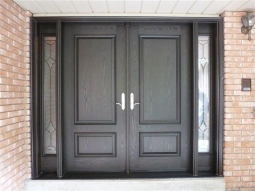 Oak textured fiberglass door